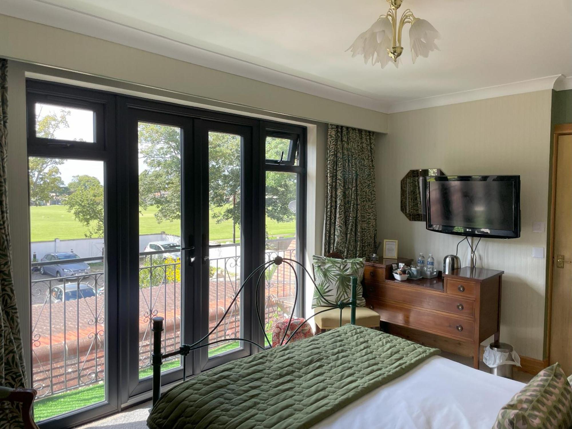 Hotel Knights Court Great Yarmouth Esterno foto