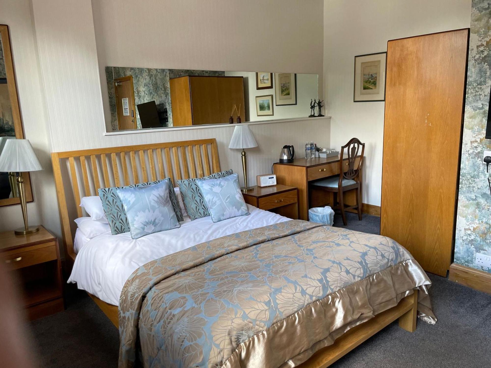 Hotel Knights Court Great Yarmouth Esterno foto