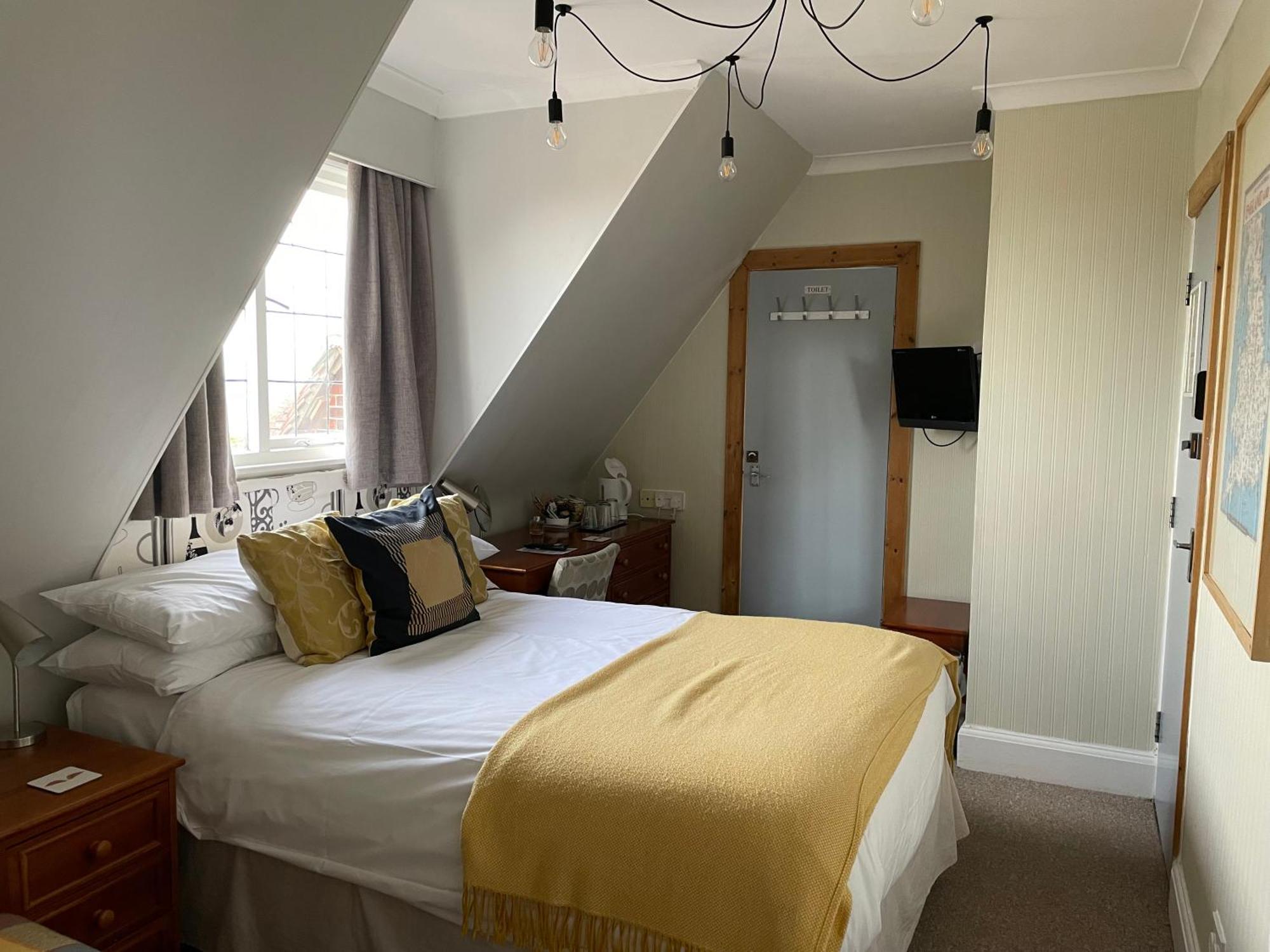 Hotel Knights Court Great Yarmouth Esterno foto